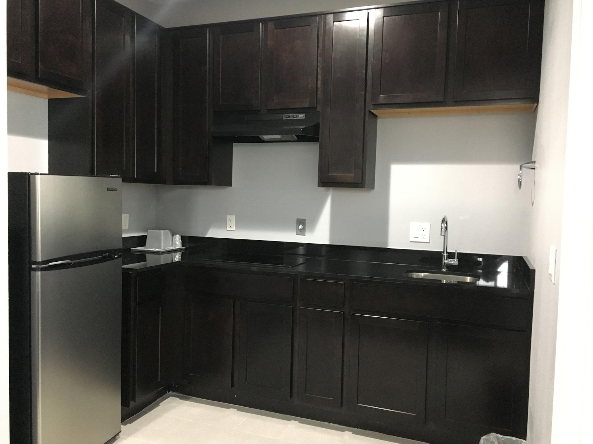 Platinum Inn And Suites Хьюстон Экстерьер фото